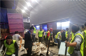 成都锦江区春熙路群光广场9楼青柠记忆泰式火锅店拆除