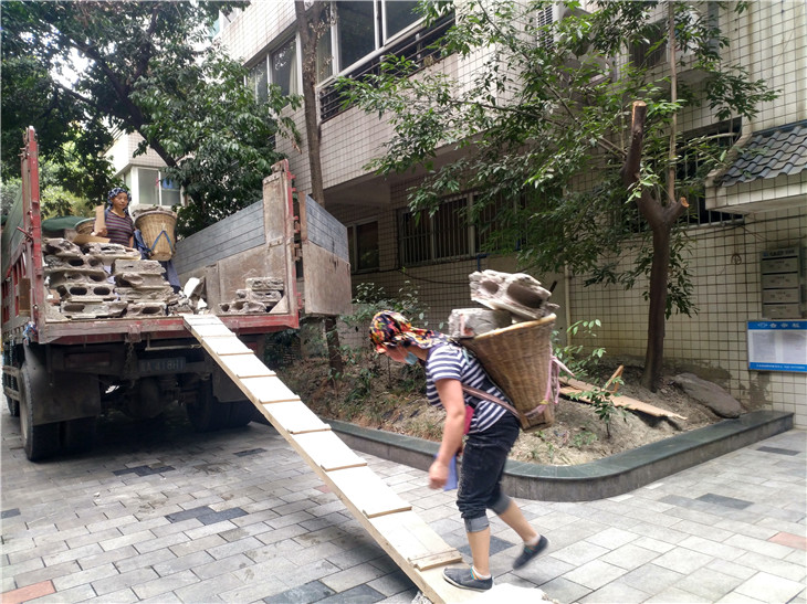 禾嘉花园拆除清运背运无电梯清运记录
